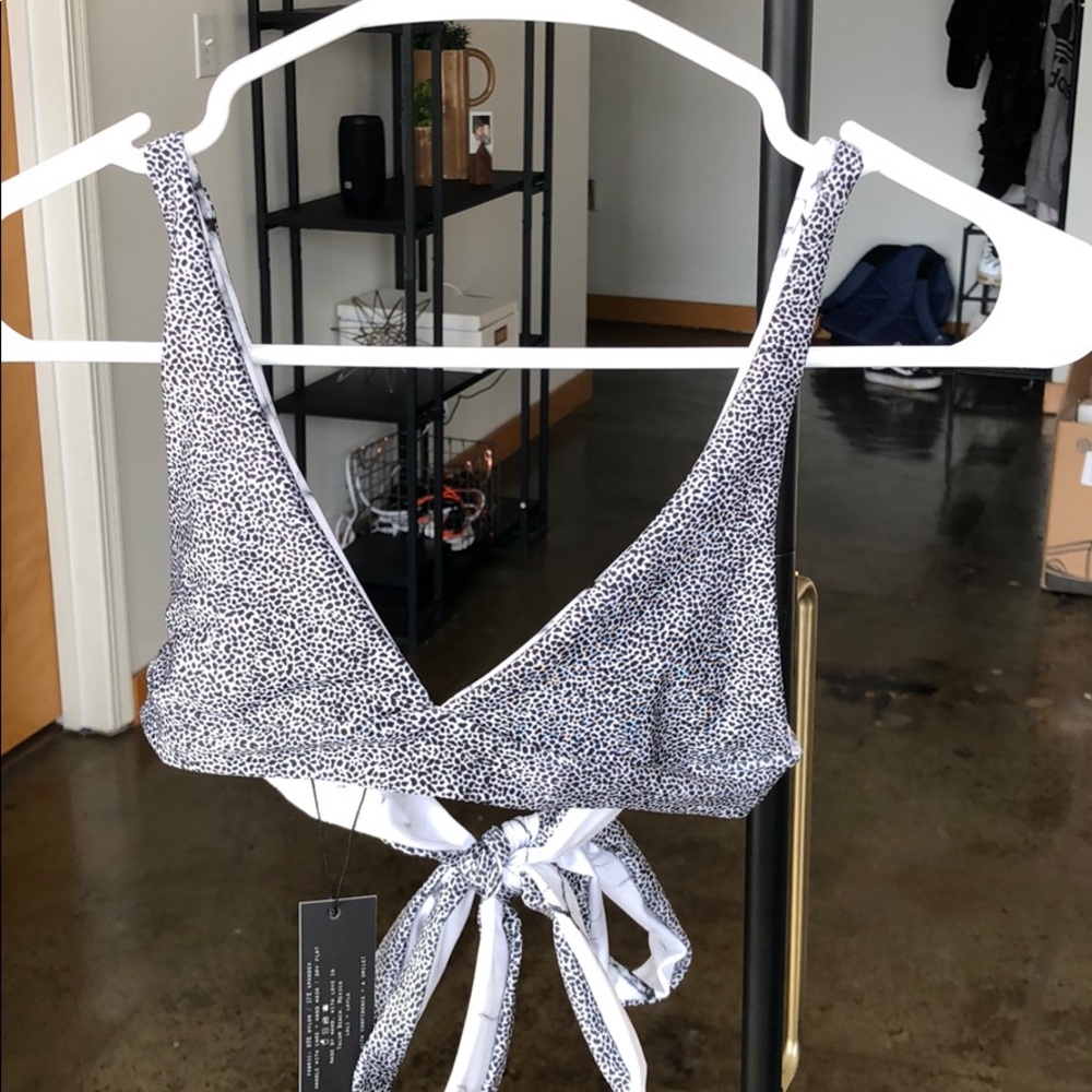 Lali + Layla bikini